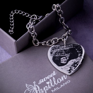 Bracelet with ultrasound engraved in stainless steel