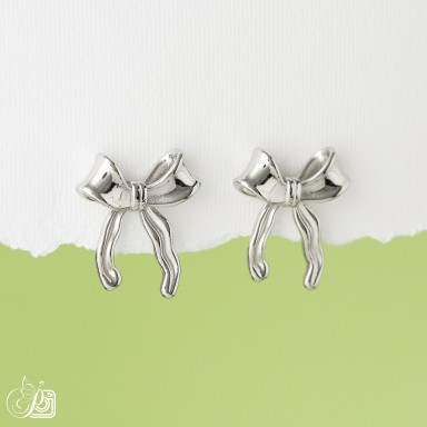 Earring single bow