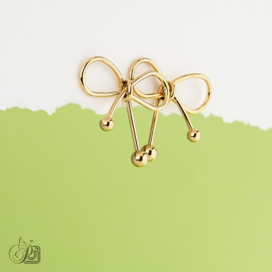 Bow earring in stainless steel